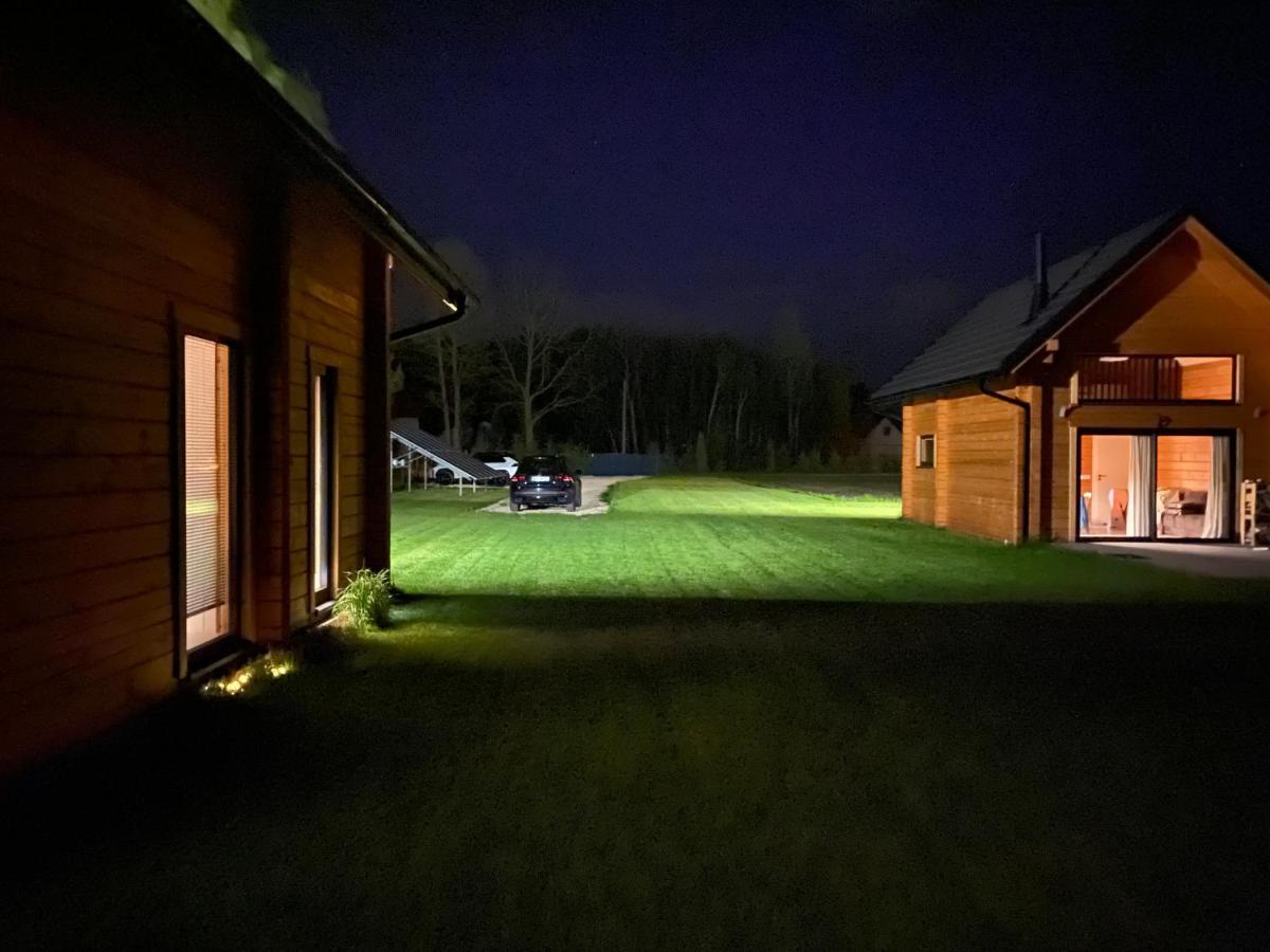 Na Wrzosowej, Domy Na Wsi Premium Franciszkow  Buitenkant foto